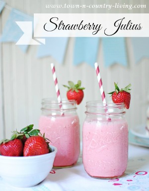 Strawberry Julius