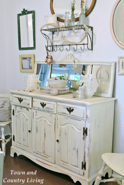 Dining buffet in Old White Annie Sloan Chalk Paint