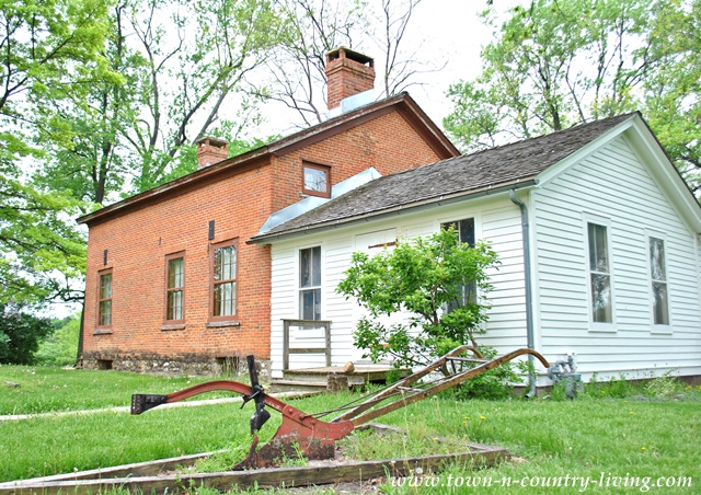 Historic Durant House at Leroy Oakes Forest Preserve