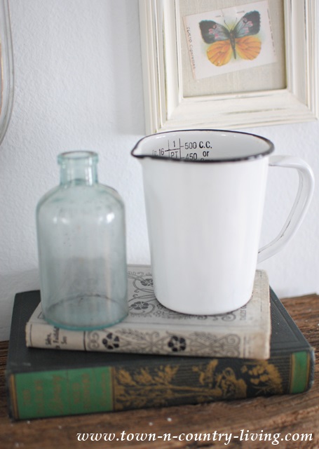 Vintage Enamelware measuring cup