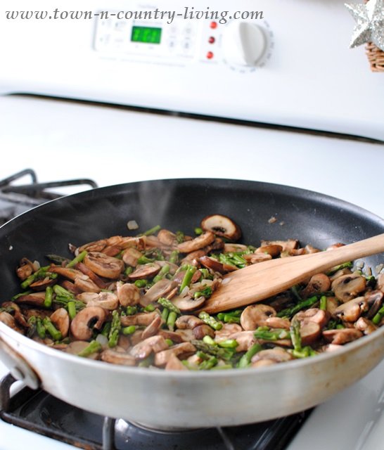 Sauteed mushrooms and asparagus for quiche recipe