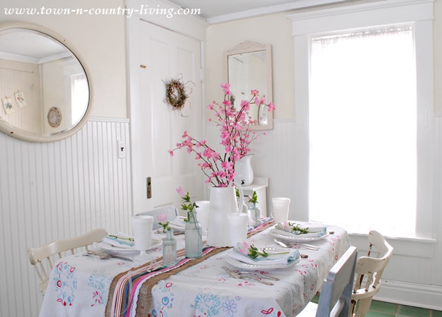 Spring Decorating in the Kitchen Nook