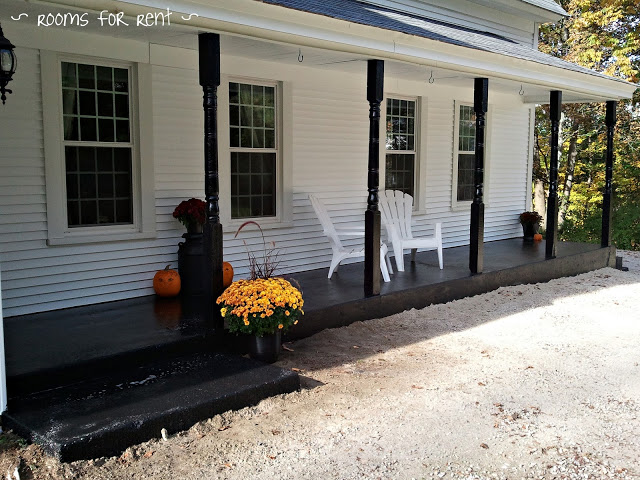Expansive Front Porch at Rooms for Rent