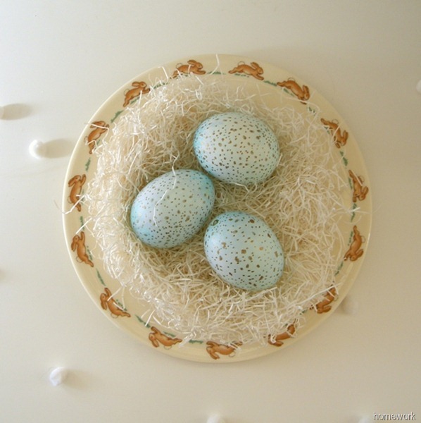 Speckled-Easter-Eggs-via-Carolyns-Homework