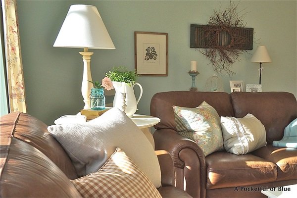 Sun filled cottage style living room at Pocketful of Blue