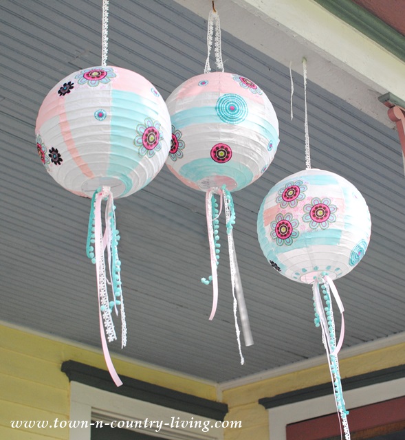 How to Make Party Paper Lanterns