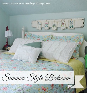 Country Style Decorating in a Summer Bedroom