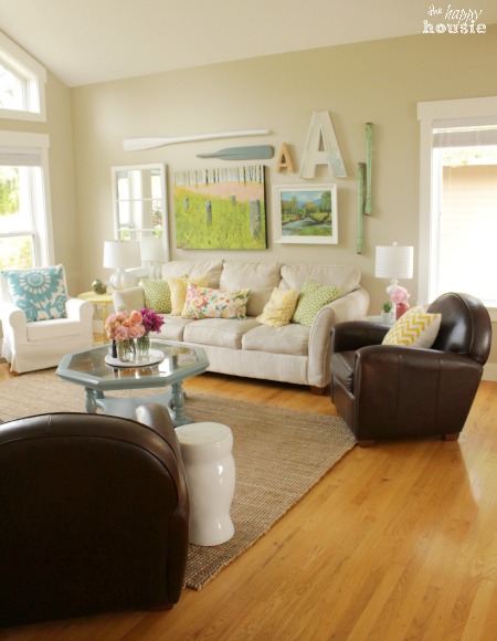 Cottage Style Living Room at Happy Housie