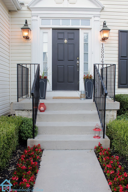 Traditional Front Entry