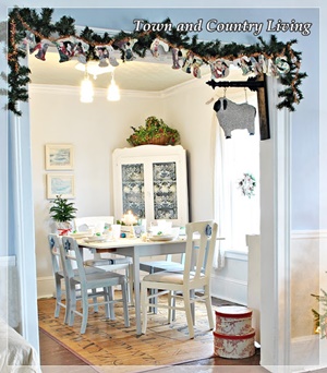 Farmhouse Christmas Dining Room