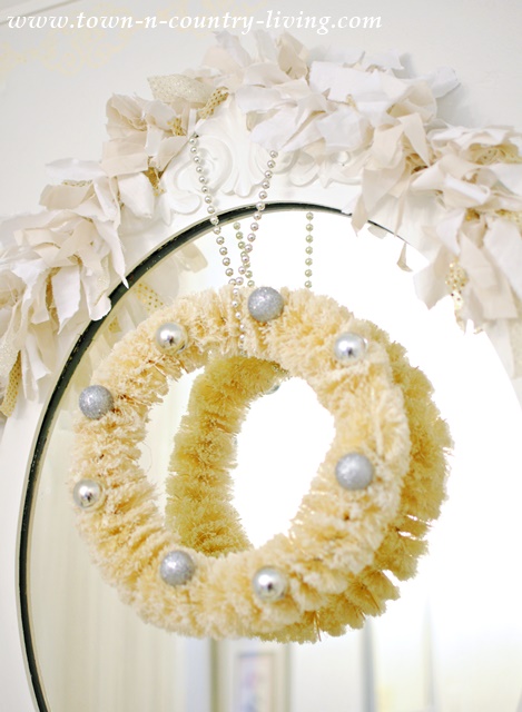 Shabby Chic Mirror Dressed in Holiday Style