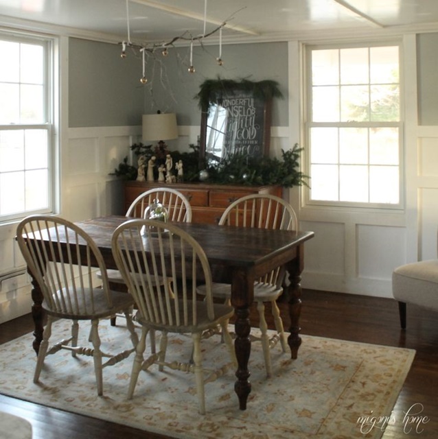 Country Style Dining Room