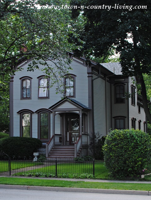 Tour of Historic Homes in Wheaton, Illinois