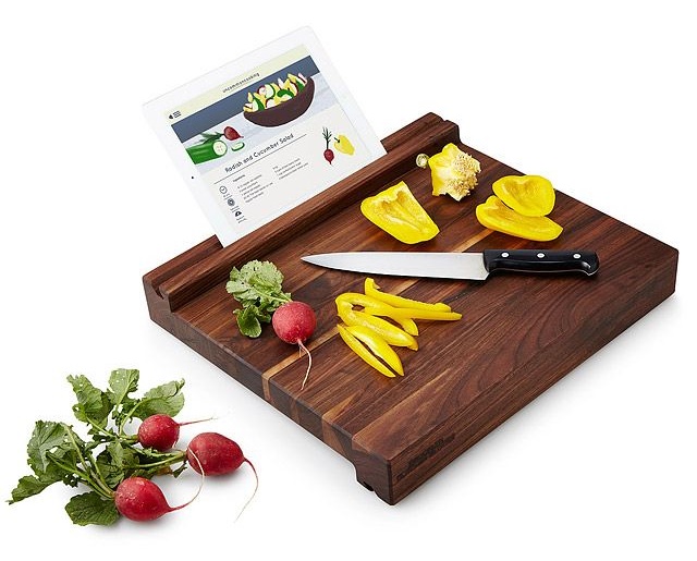 Tablet Holding Cutting Board
